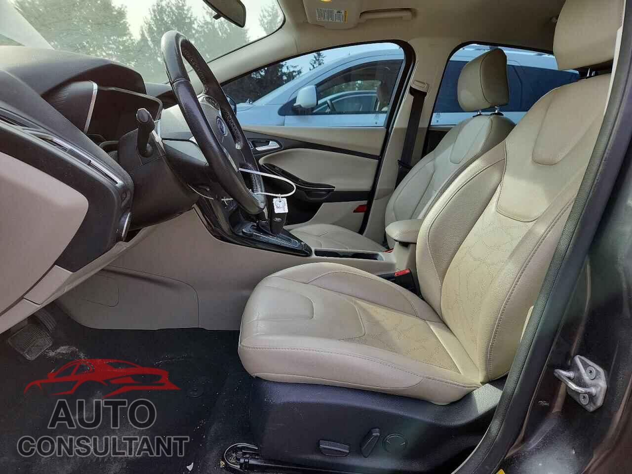 FORD FOCUS 2017 - 1FADP3R4XHL334699