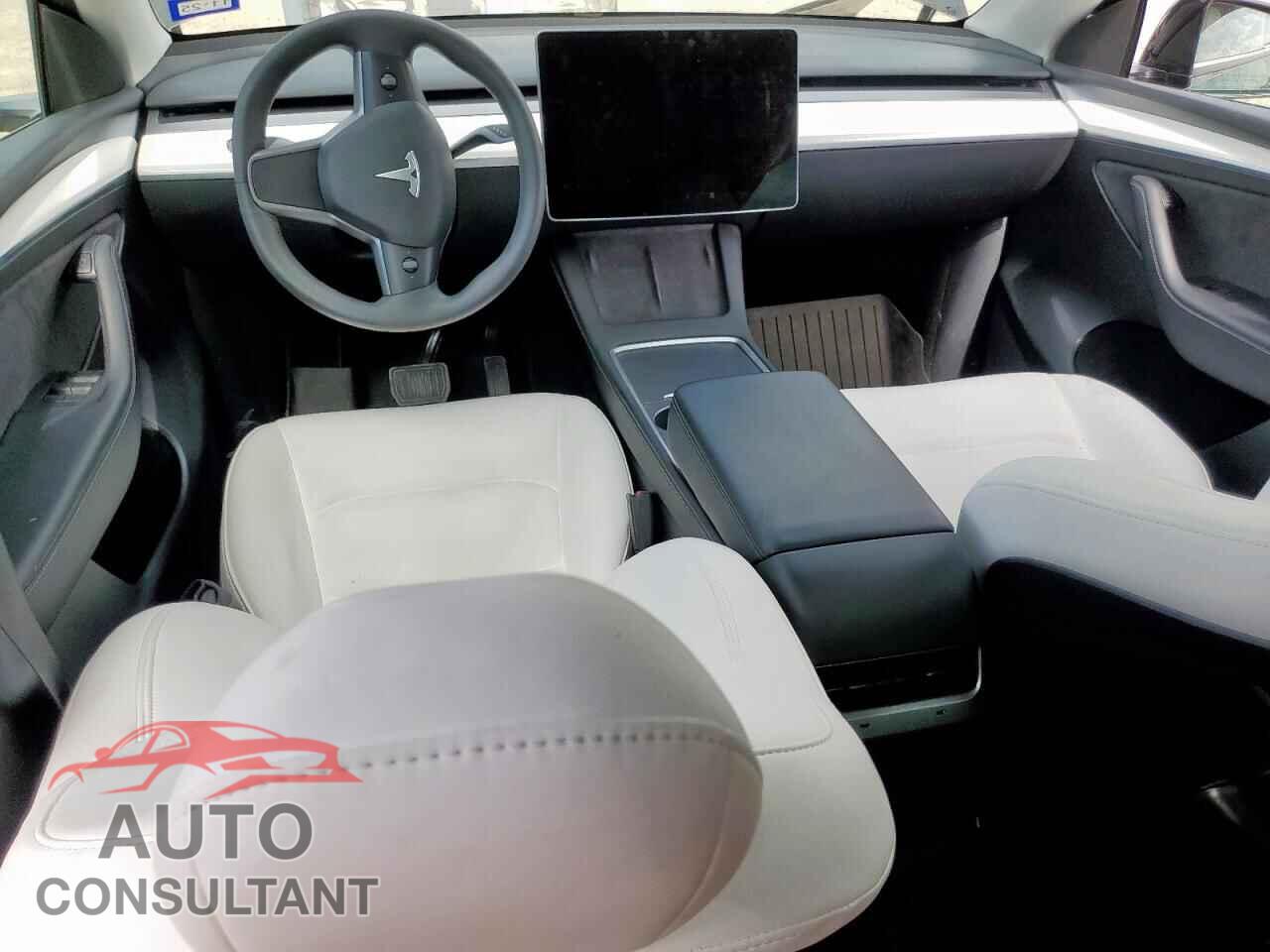 TESLA MODEL Y 2023 - 7SAYGDEEXPF606477