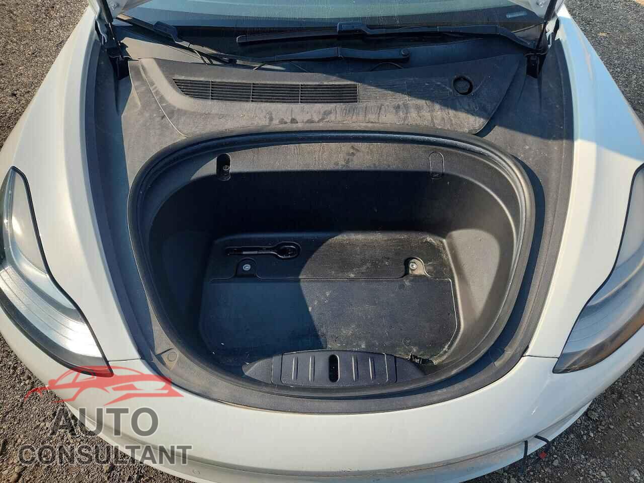 TESLA MODEL 3 2019 - 5YJ3E1EA4KF482966