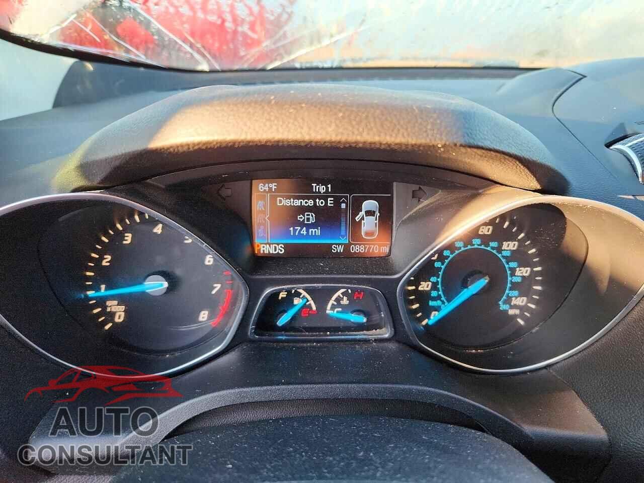 FORD ESCAPE 2014 - 1FMCU0GX8EUC29817