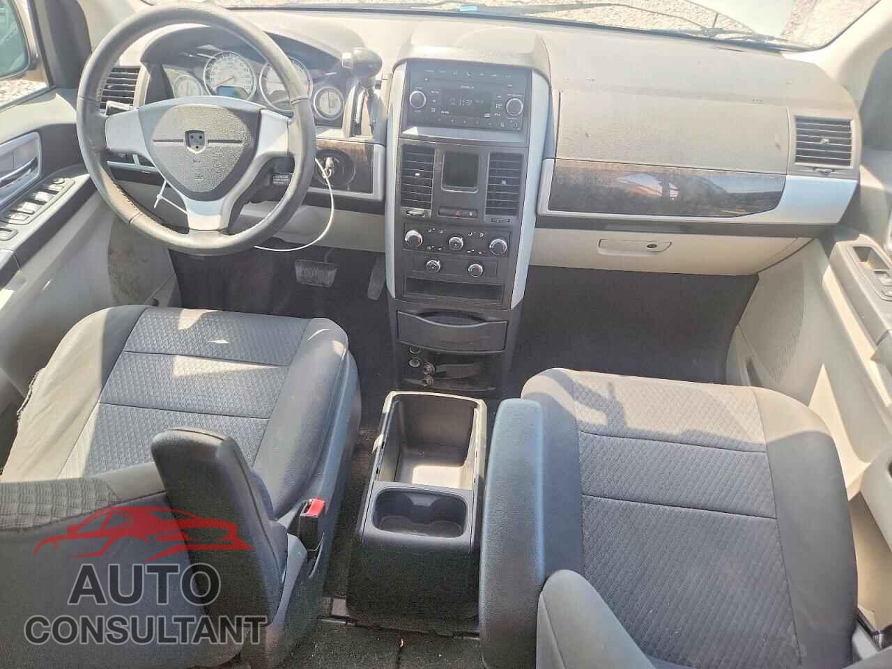 DODGE CARAVAN 2010 - 2D4RN5D17AR202059