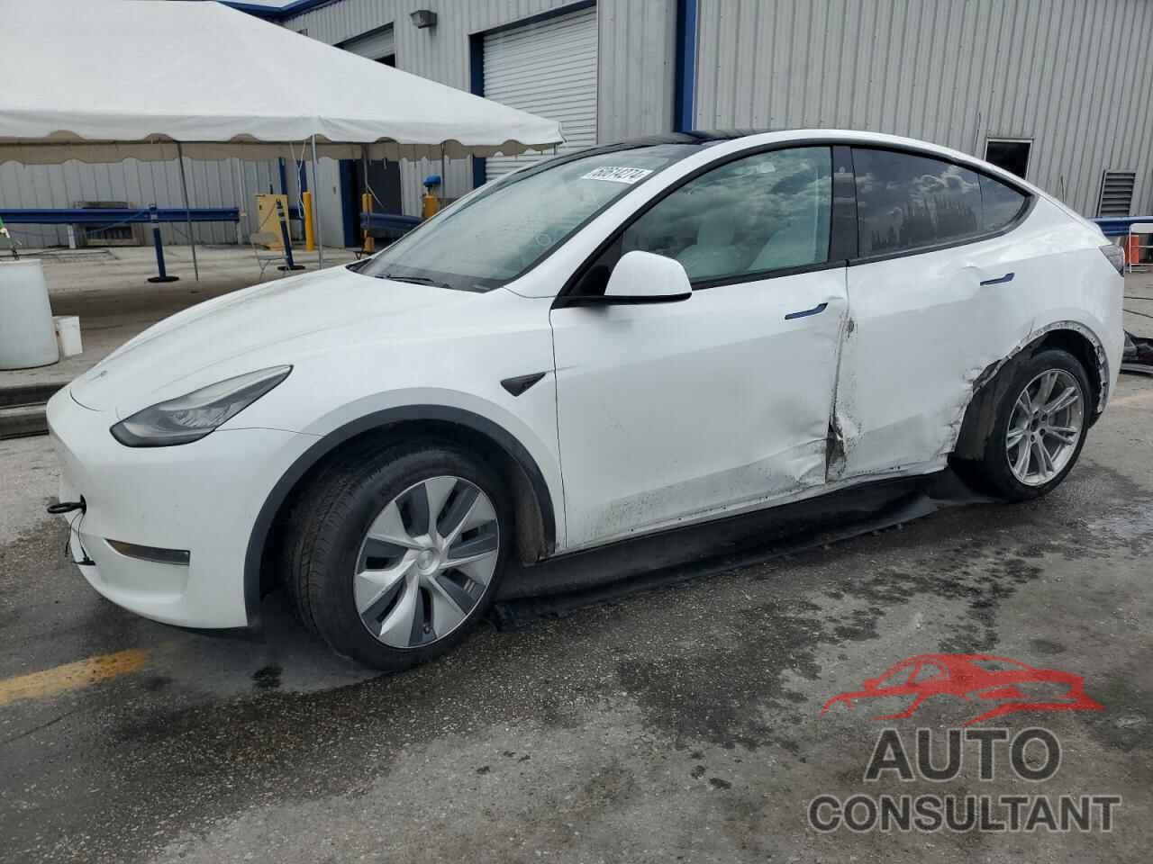 TESLA MODEL Y 2020 - 5YJYGDEE7LF049700