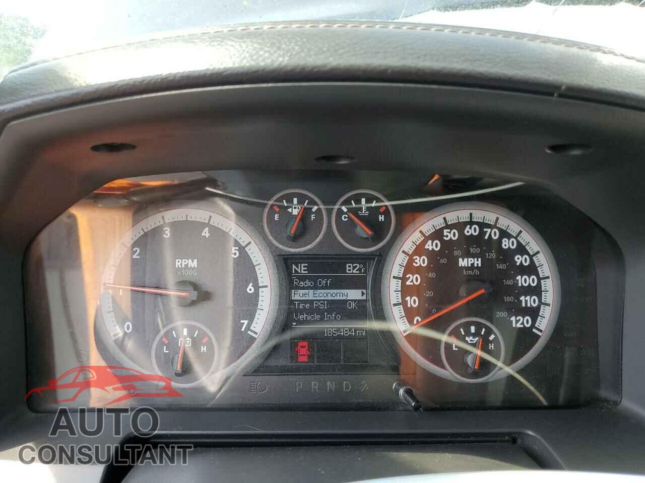 DODGE RAM 1500 2012 - 1C6RD7MT8CS322331