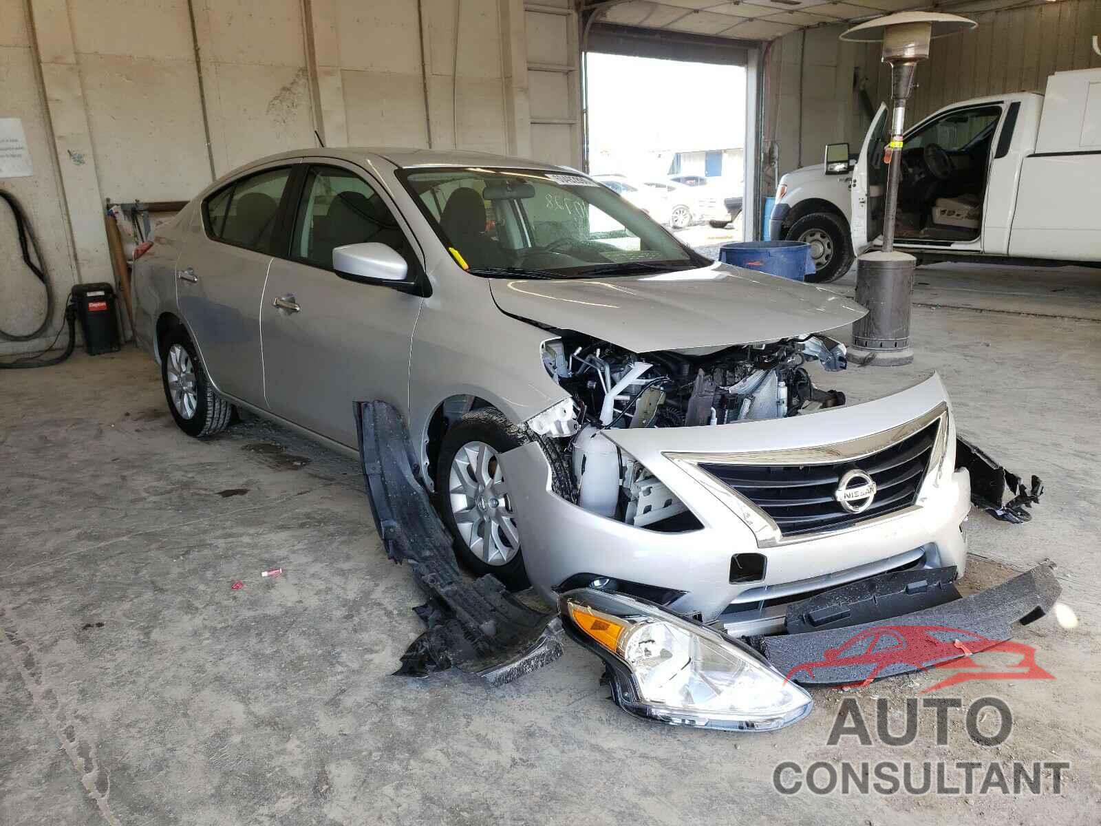 NISSAN VERSA 2019 - 3N1CN7AP0KL824821