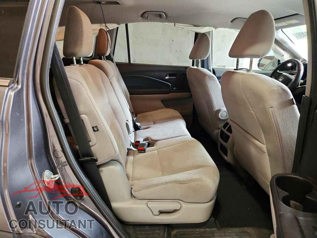 HONDA PILOT 2019 - 5FNYF6H10KB007777