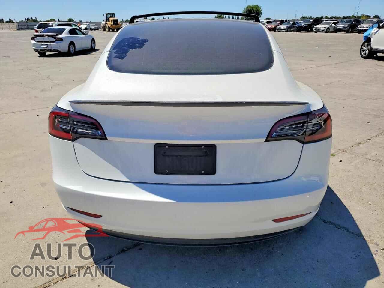 TESLA MODEL 3 2023 - 5YJ3E1EB7PF706912