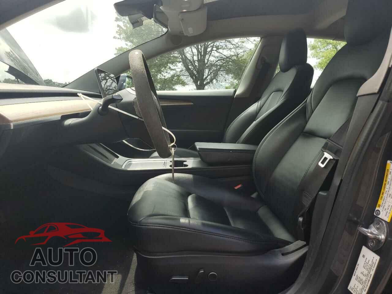 TESLA MODEL 3 2022 - 5YJ3E1EA6NF185895