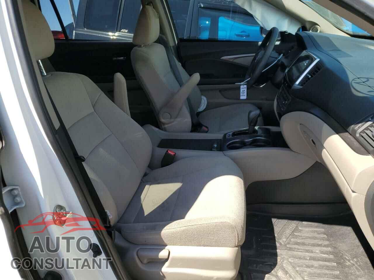 HONDA PILOT 2018 - 5FNYF6H39JB059408