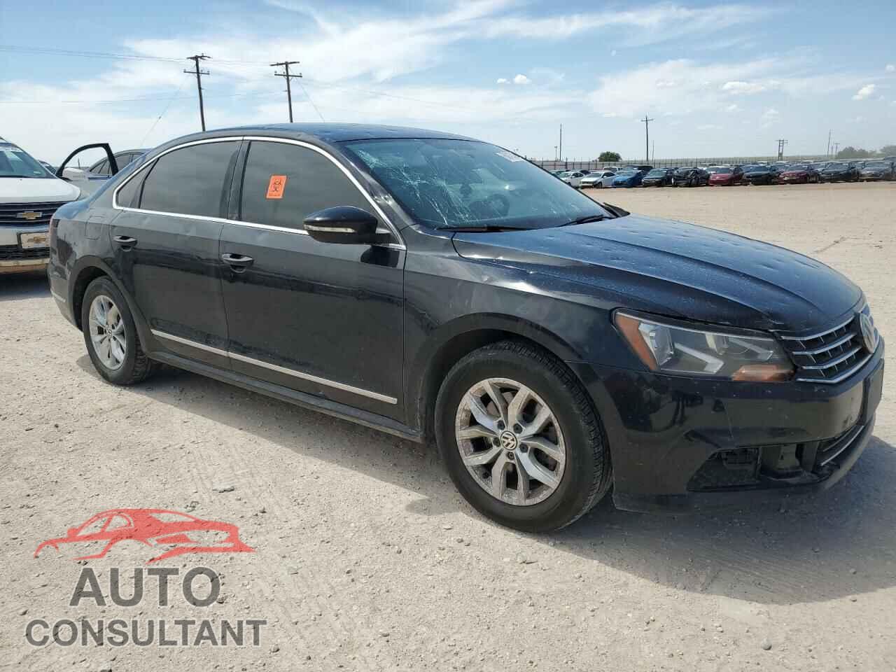 VOLKSWAGEN PASSAT 2017 - 1VWAT7A38HC006858