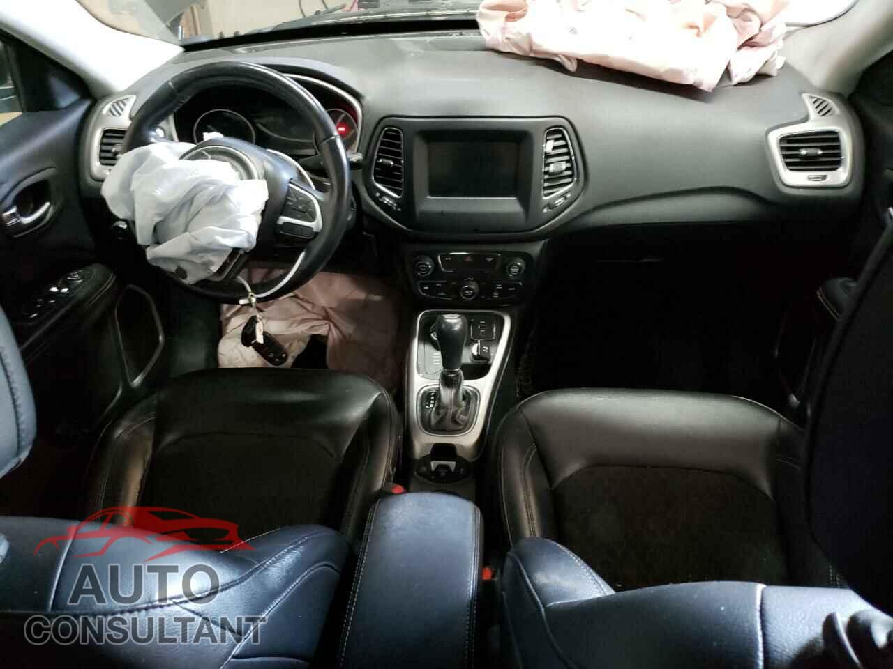 JEEP COMPASS 2018 - 3C4NJDBB9JT255954