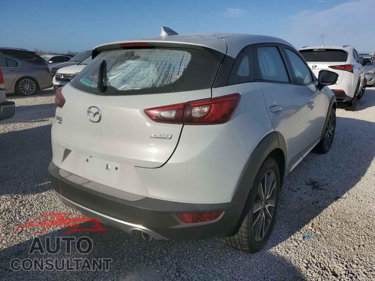 MAZDA CX-3 2017 - JM1DKFD76H0166556