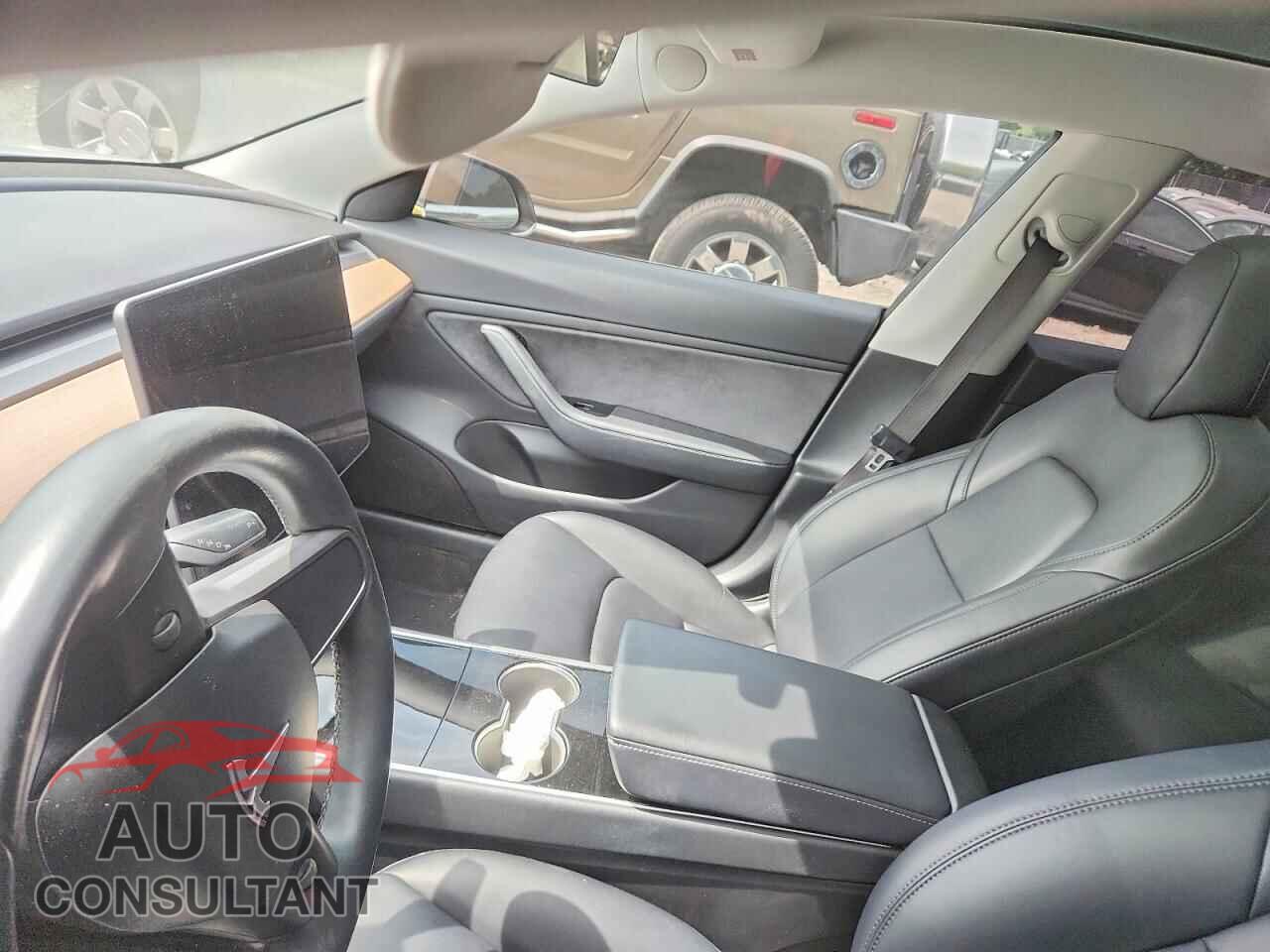 TESLA MODEL 3 2018 - 5YJ3E1EB8JF073621