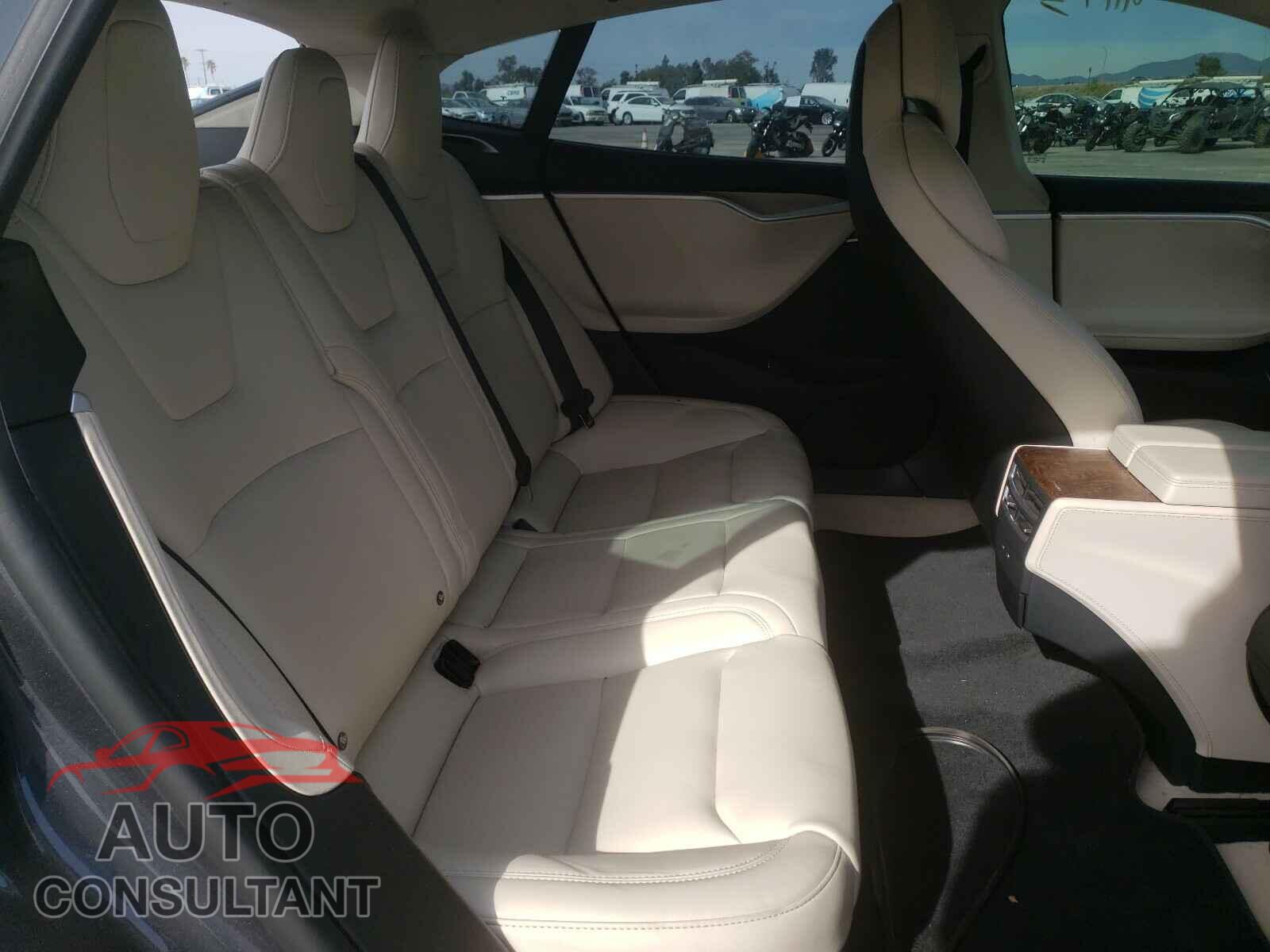 TESLA MODEL S 2018 - 5YJSA1E29JF245775