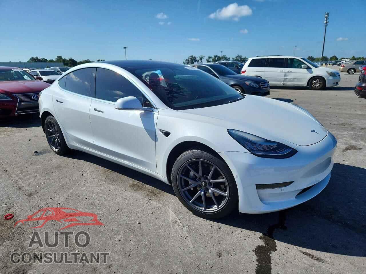 TESLA MODEL 3 2020 - 5YJ3E1EA4LF658724