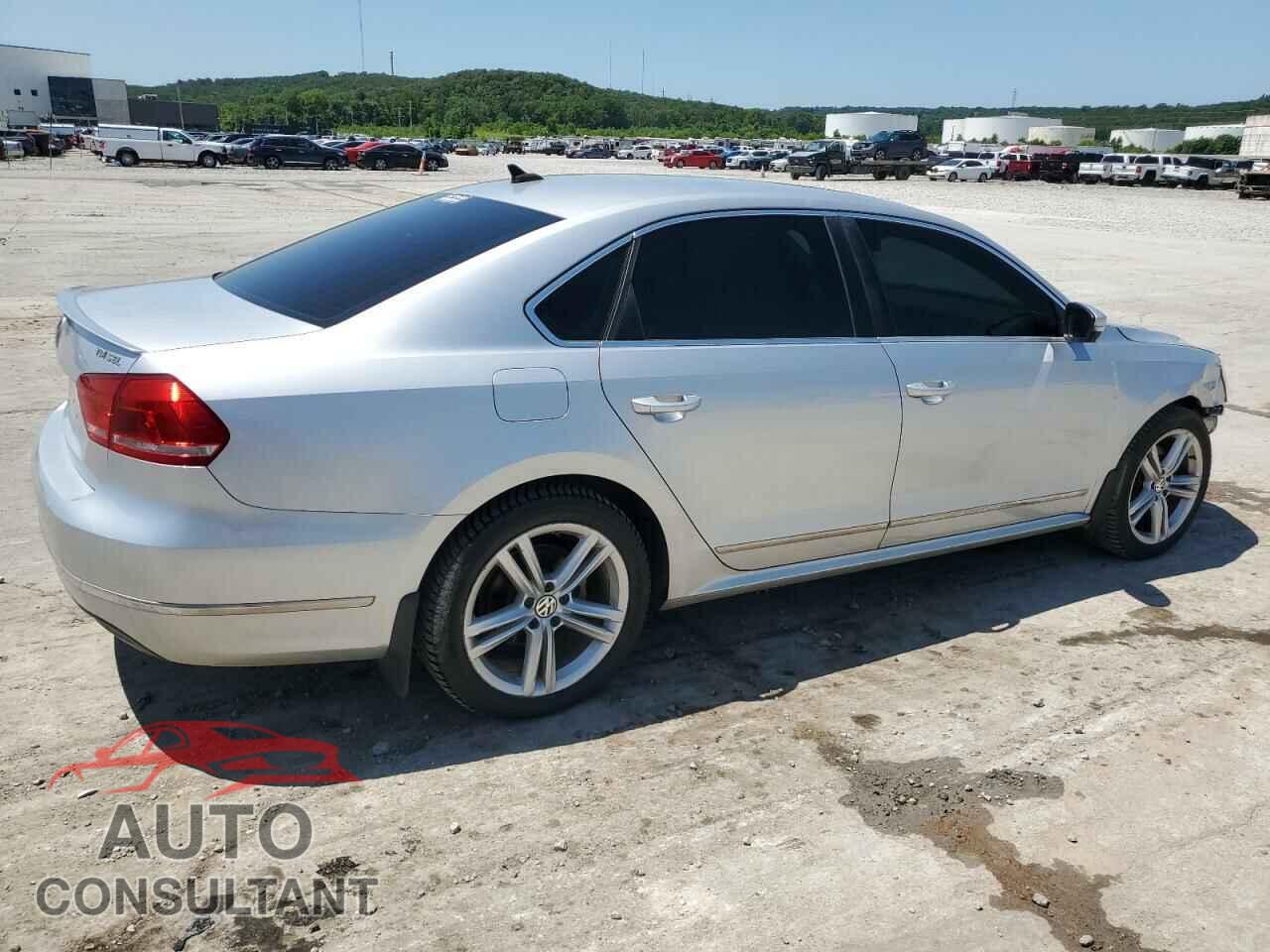 VOLKSWAGEN PASSAT 2014 - 1VWCN7A39EC072091