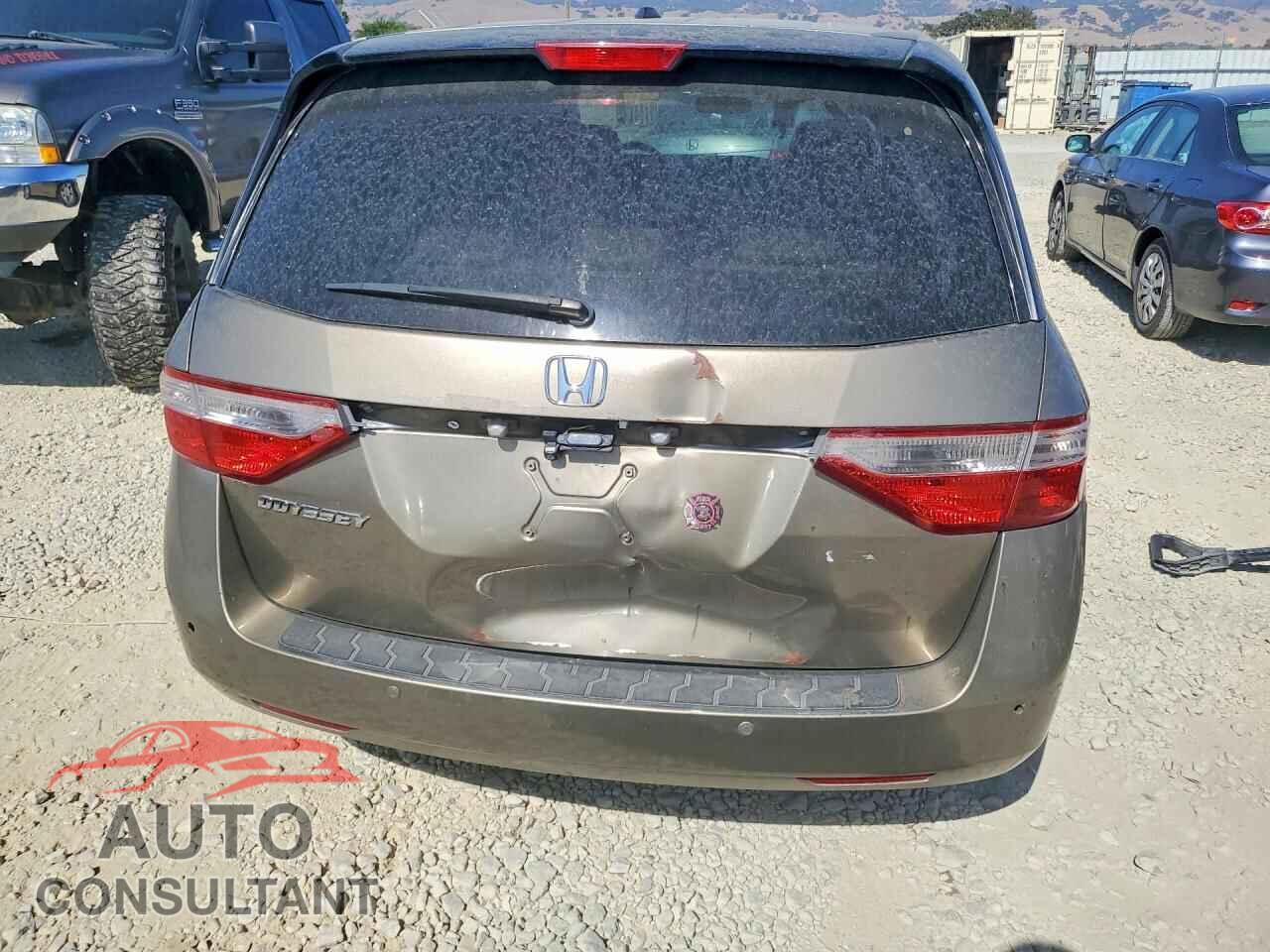 HONDA ODYSSEY 2011 - 5FNRL5H94BB043761
