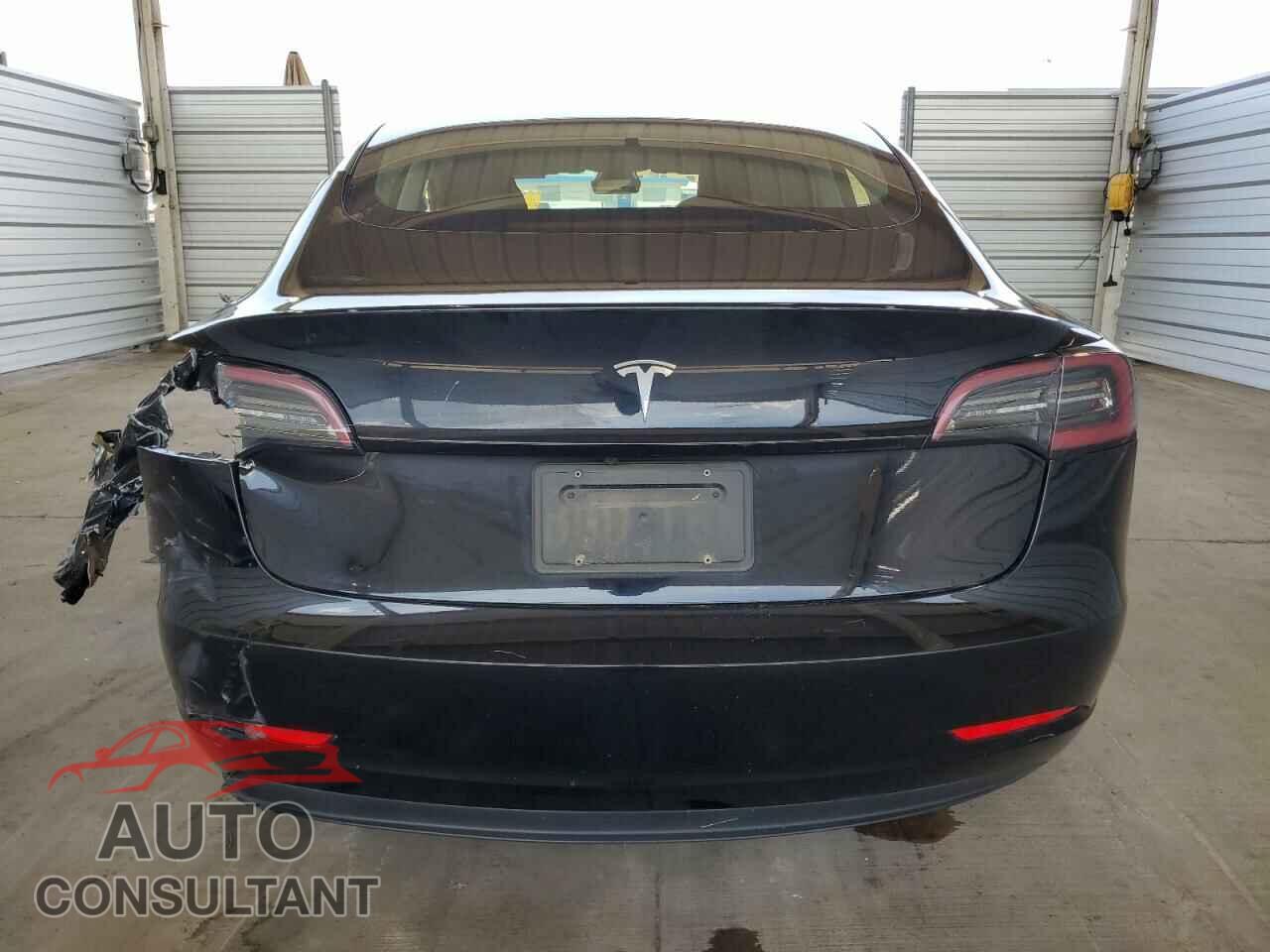 TESLA MODEL 3 2023 - 5YJ3E1EA1PF448779