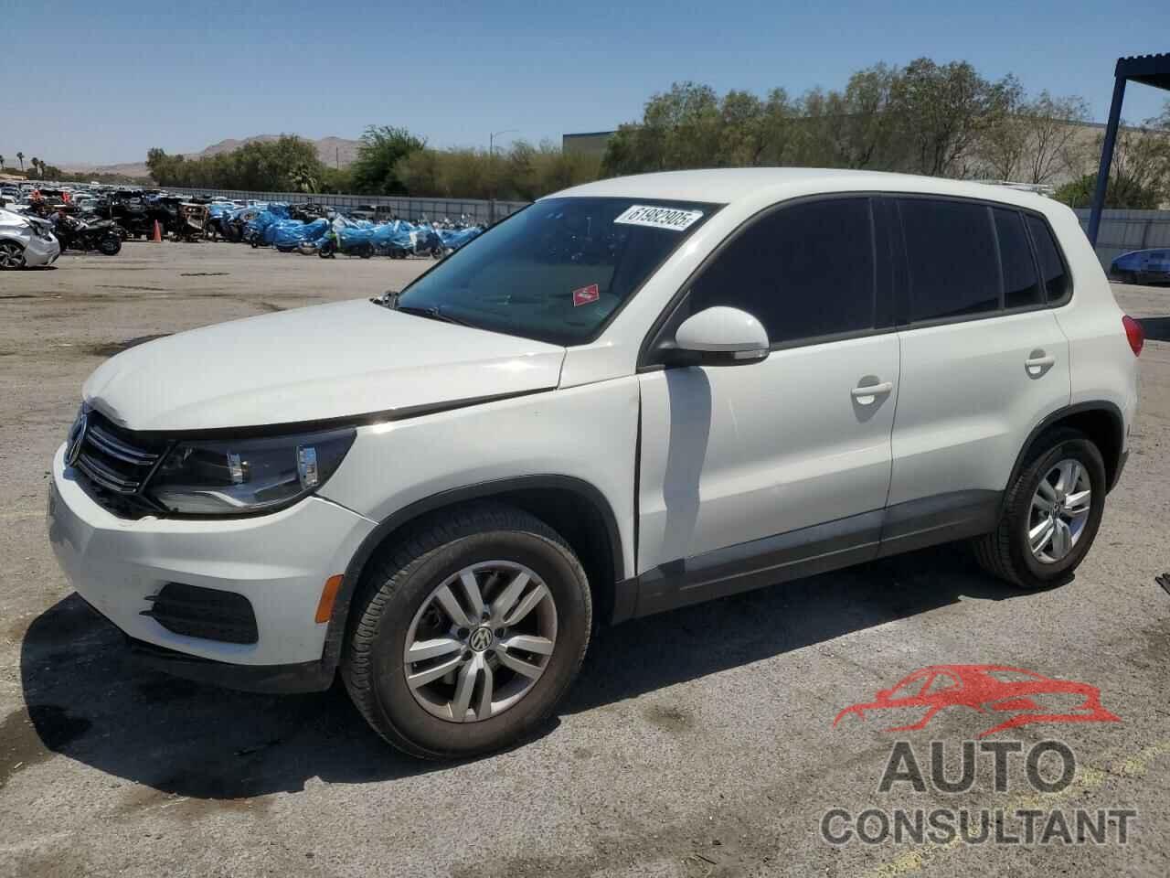 VOLKSWAGEN TIGUAN 2013 - WVGBV7AX8DW539494