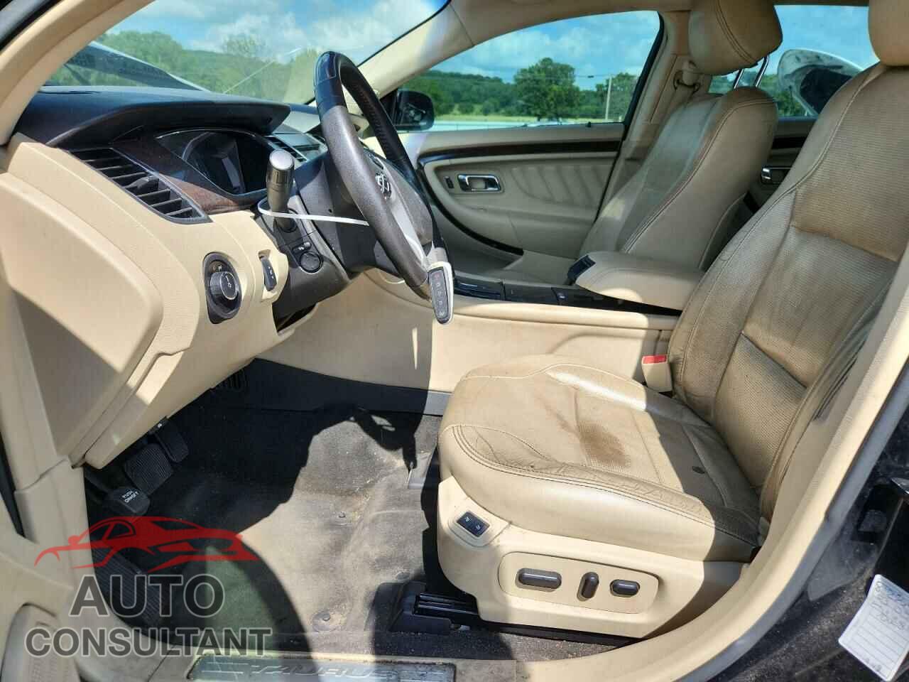 FORD TAURUS 2017 - 1FAHP2F83HG104370