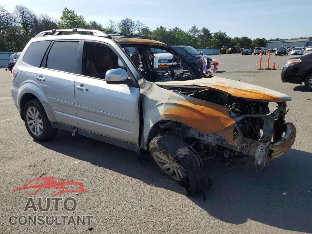 SUBARU FORESTER 2013 - JF2SHAEC5DH442498