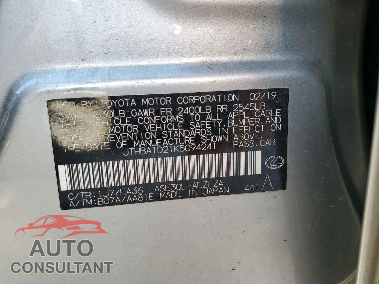LEXUS IS 2019 - JTHBA1D21K5094241