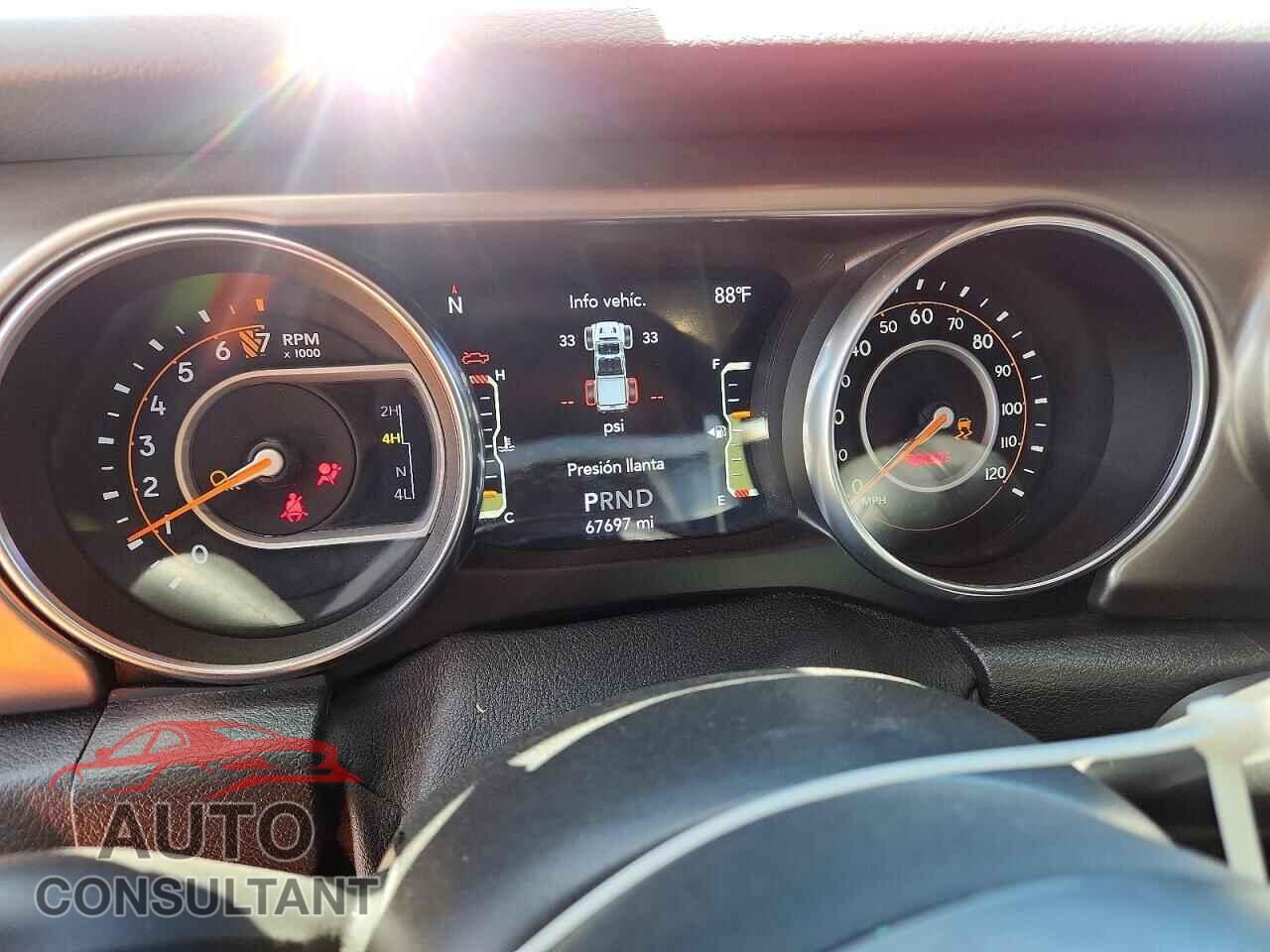 JEEP GLADIATOR 2020 - 1C6HJTAG7LL179628