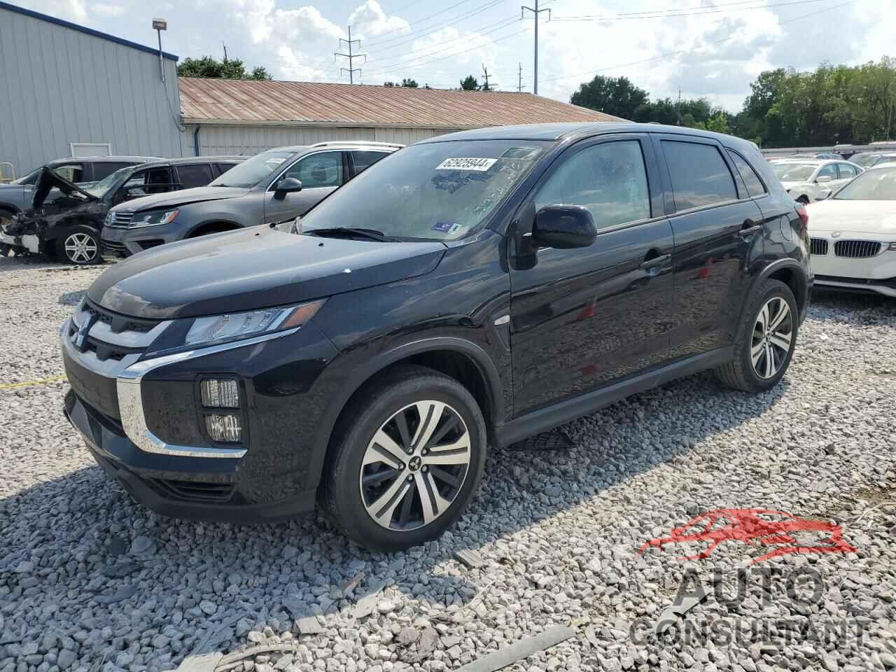 MITSUBISHI OUTLANDER 2023 - JA4ARUAU2PU013090