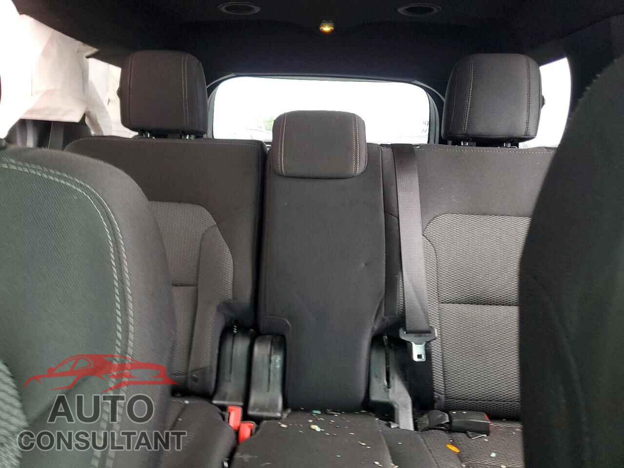 FORD EXPLORER 2018 - 1FM5K7D82JGA64764