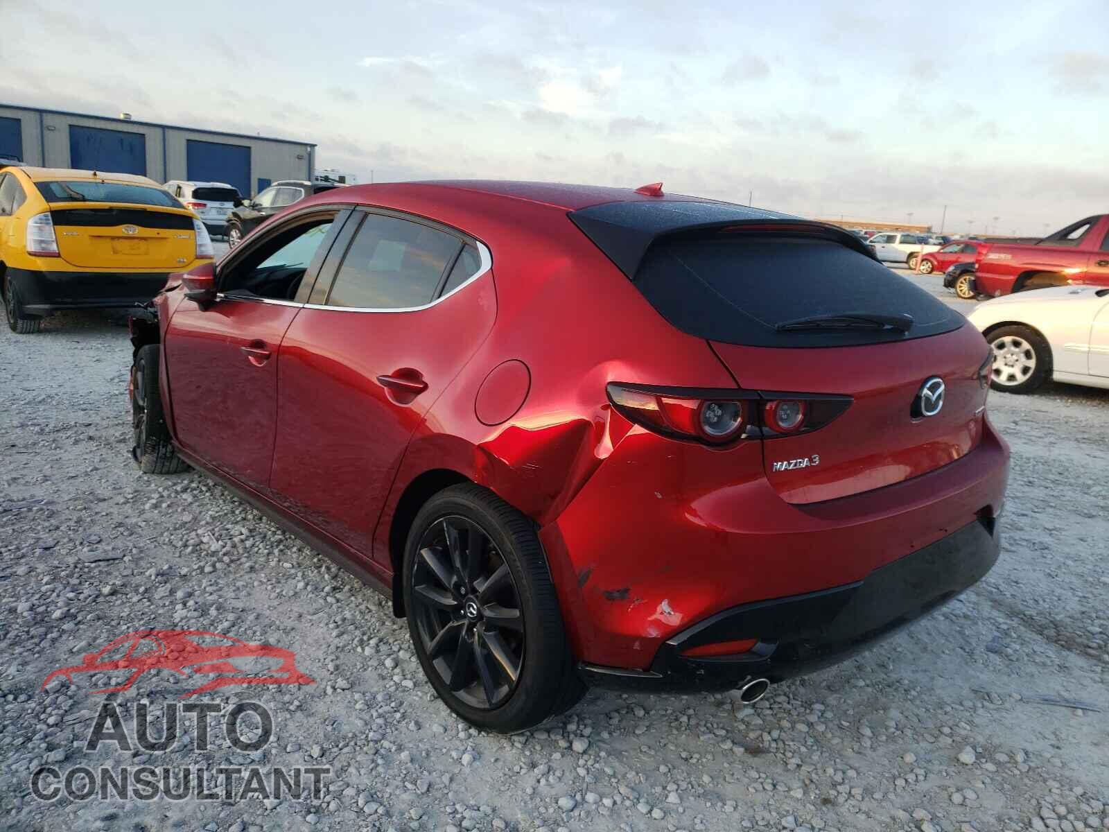 MAZDA 3 2021 - JM1BPAML7M1401673