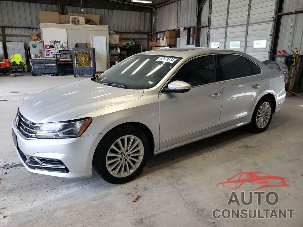 VOLKSWAGEN PASSAT 2016 - 1VWBT7A33GC033761