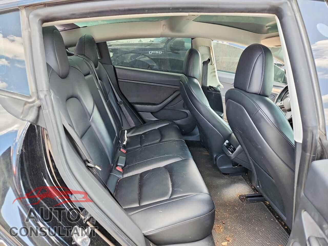 TESLA MODEL 3 2021 - 5YJ3E1EA0MF143740