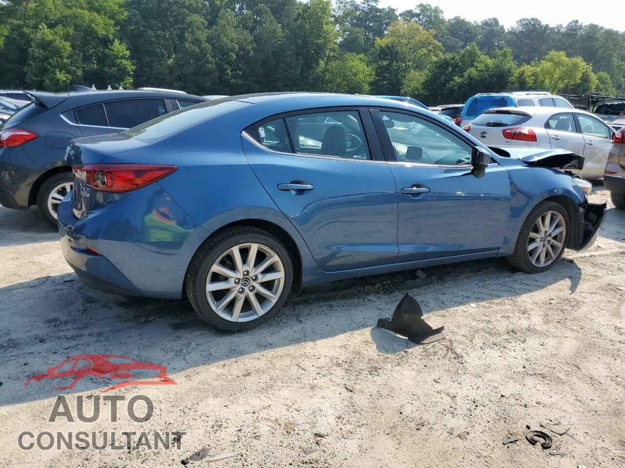 MAZDA 3 2017 - 3MZBN1V72HM131832