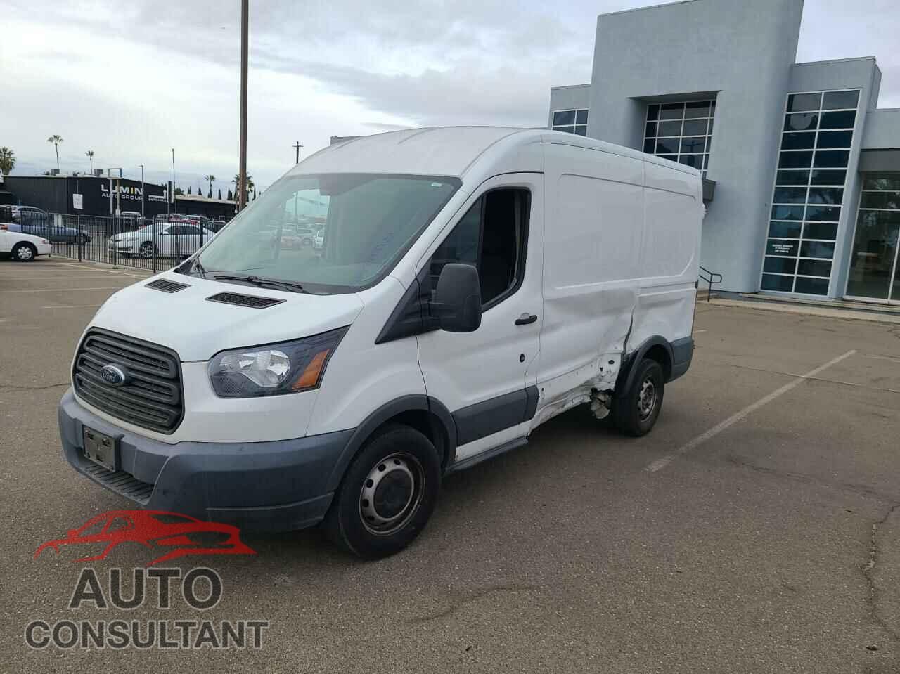 FORD TRANSIT CO 2017 - 1FTYE1CM5HKB01589