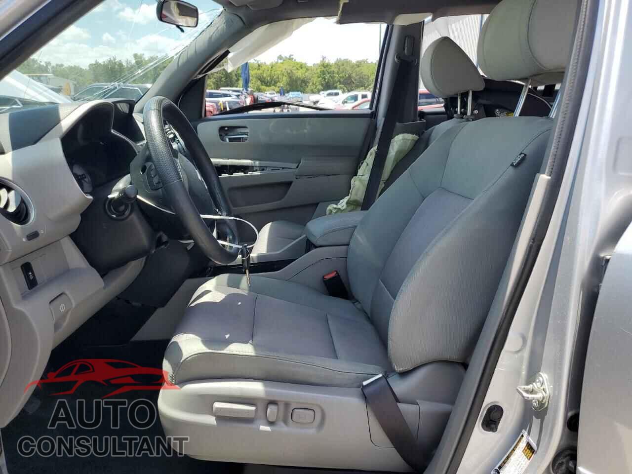 HONDA PILOT 2014 - 5FNYF3H43EB020634