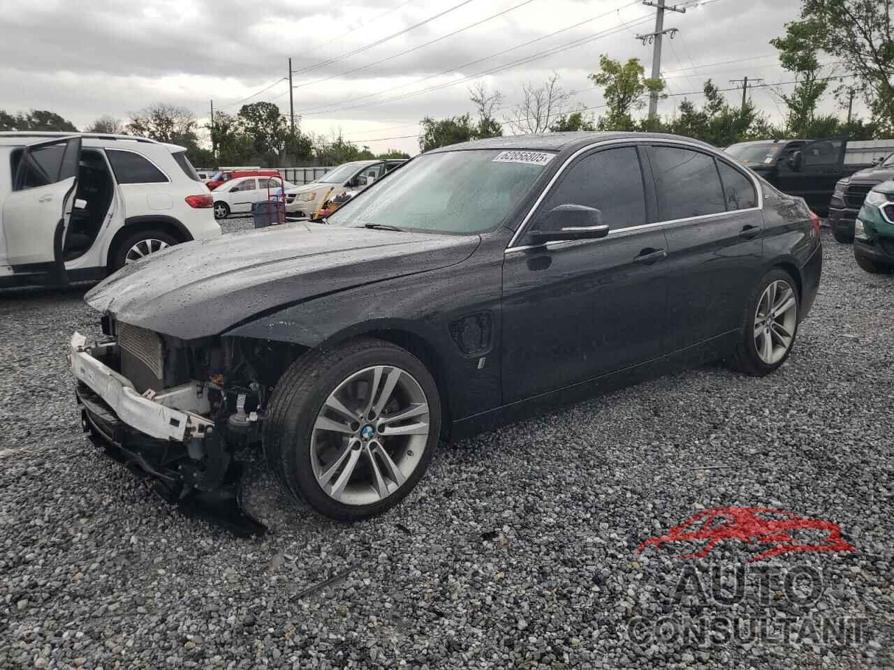 BMW 3 SERIES 2018 - WBA8E1C51JA177814