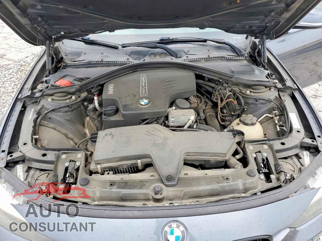 BMW 3 SERIES 2013 - WBA3A5C51DF601464