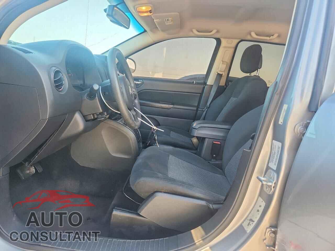 JEEP COMPASS 2016 - 1C4NJDBB3GD520009