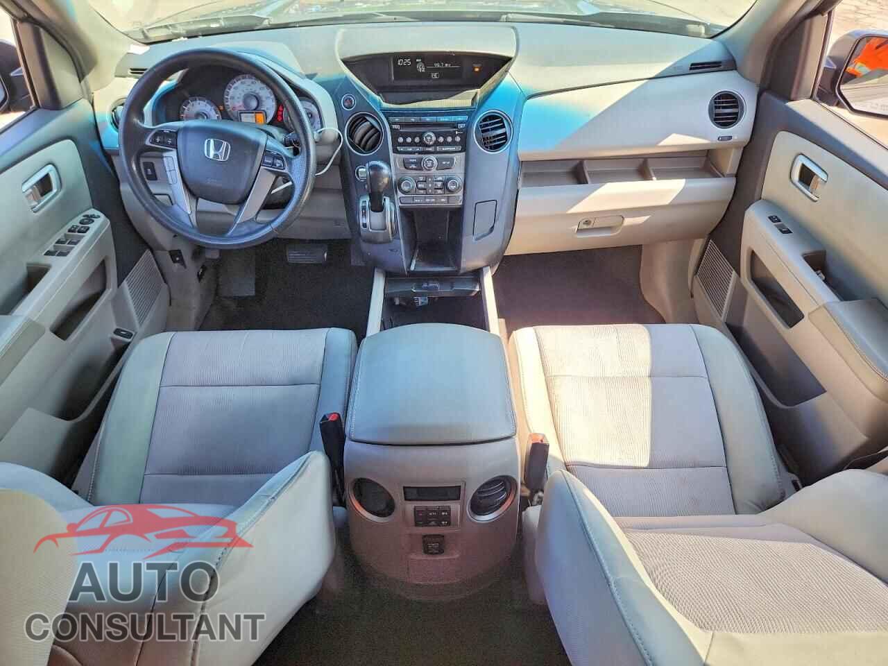 HONDA PILOT 2012 - 5FNYF4H48CB004643