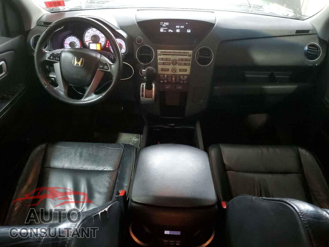 HONDA PILOT 2011 - 5FNYF4H51BB087923