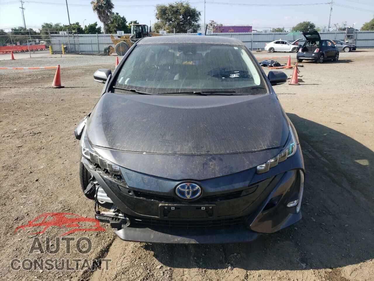 TOYOTA PRIUS 2017 - JTDKARFP1H3037227