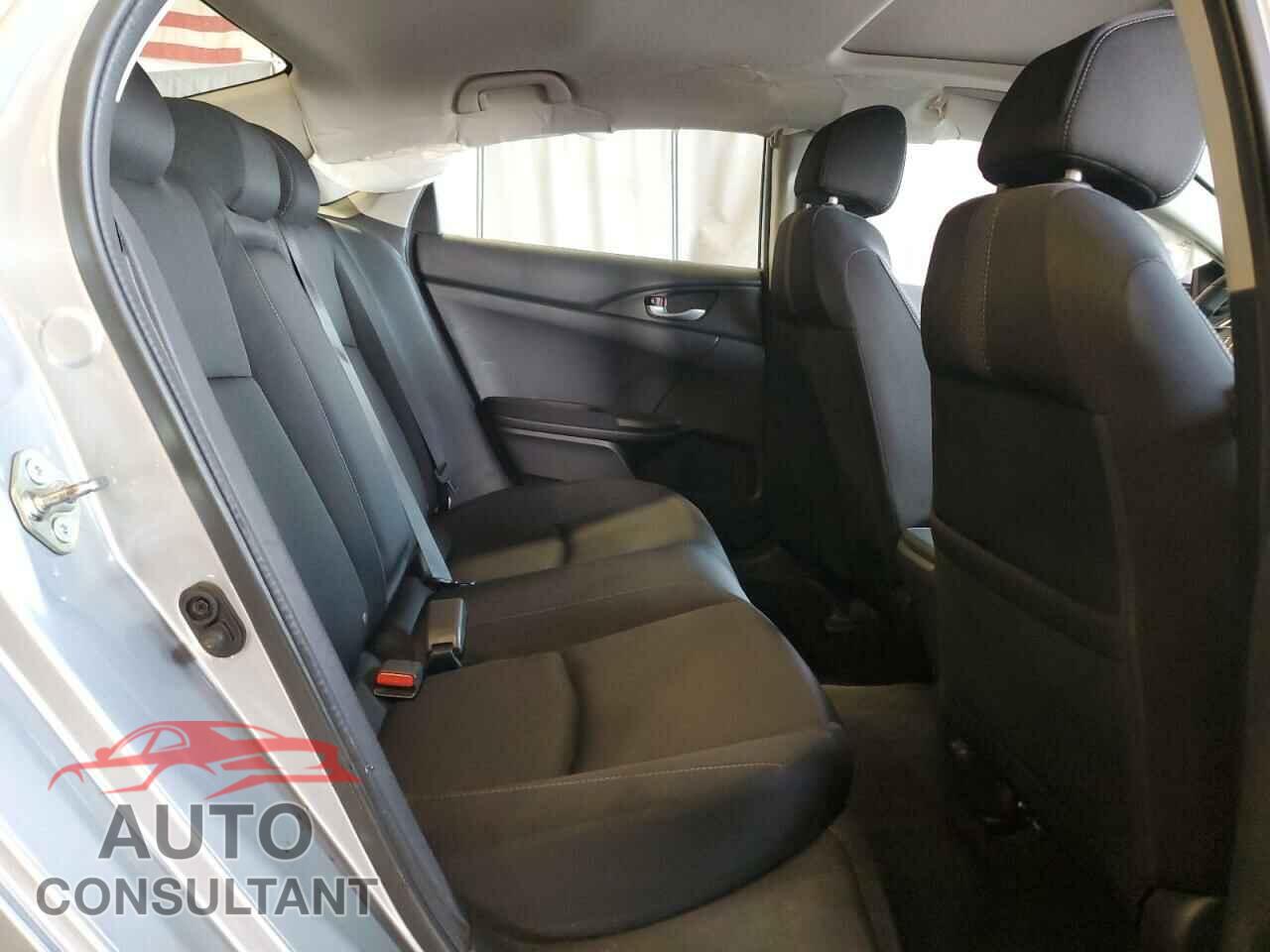 HONDA CIVIC 2017 - 2HGFC2F73HH518632
