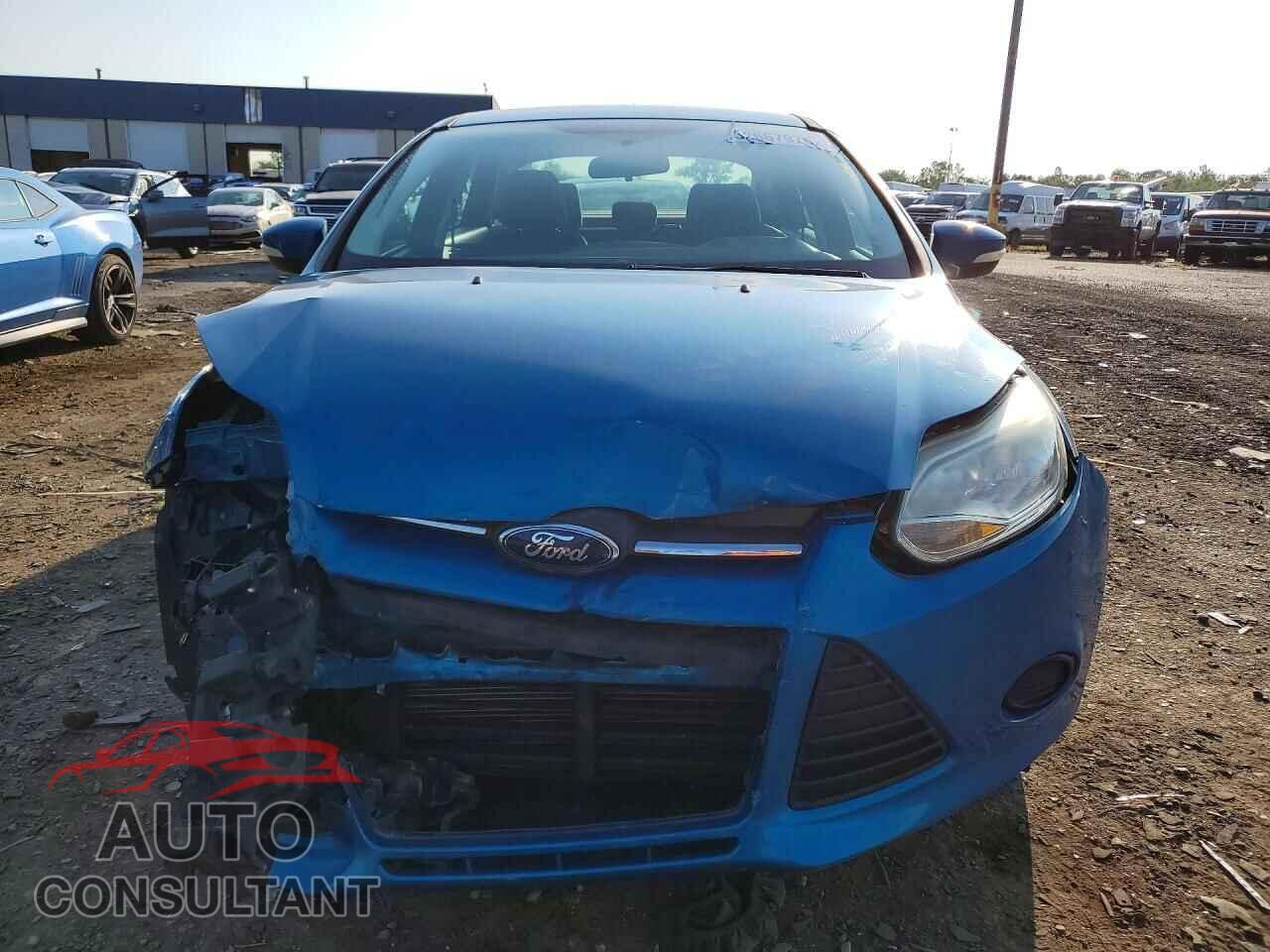 FORD FOCUS 2014 - 1FADP3F2XEL167680