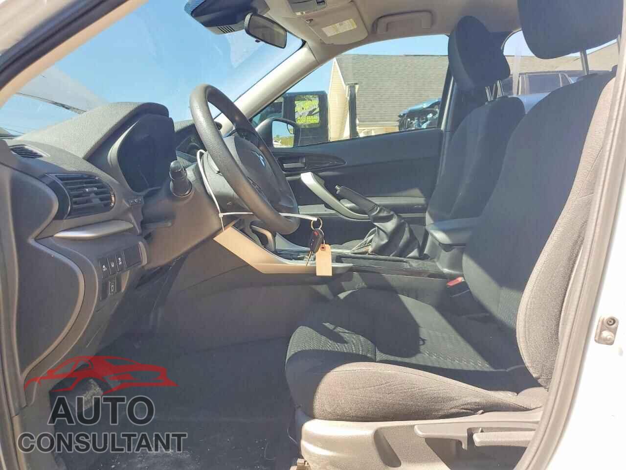 MITSUBISHI ECLIPSE 2022 - JA4ASUAA5NZ030640