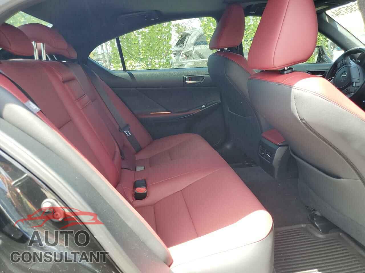 LEXUS IS 2021 - JTHCA1D26M5117763