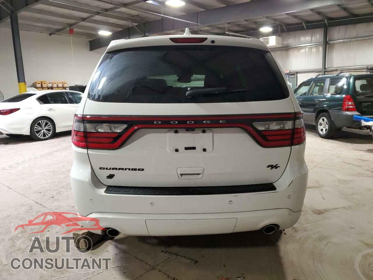 DODGE DURANGO 2018 - 1C4SDJCTXJC445211