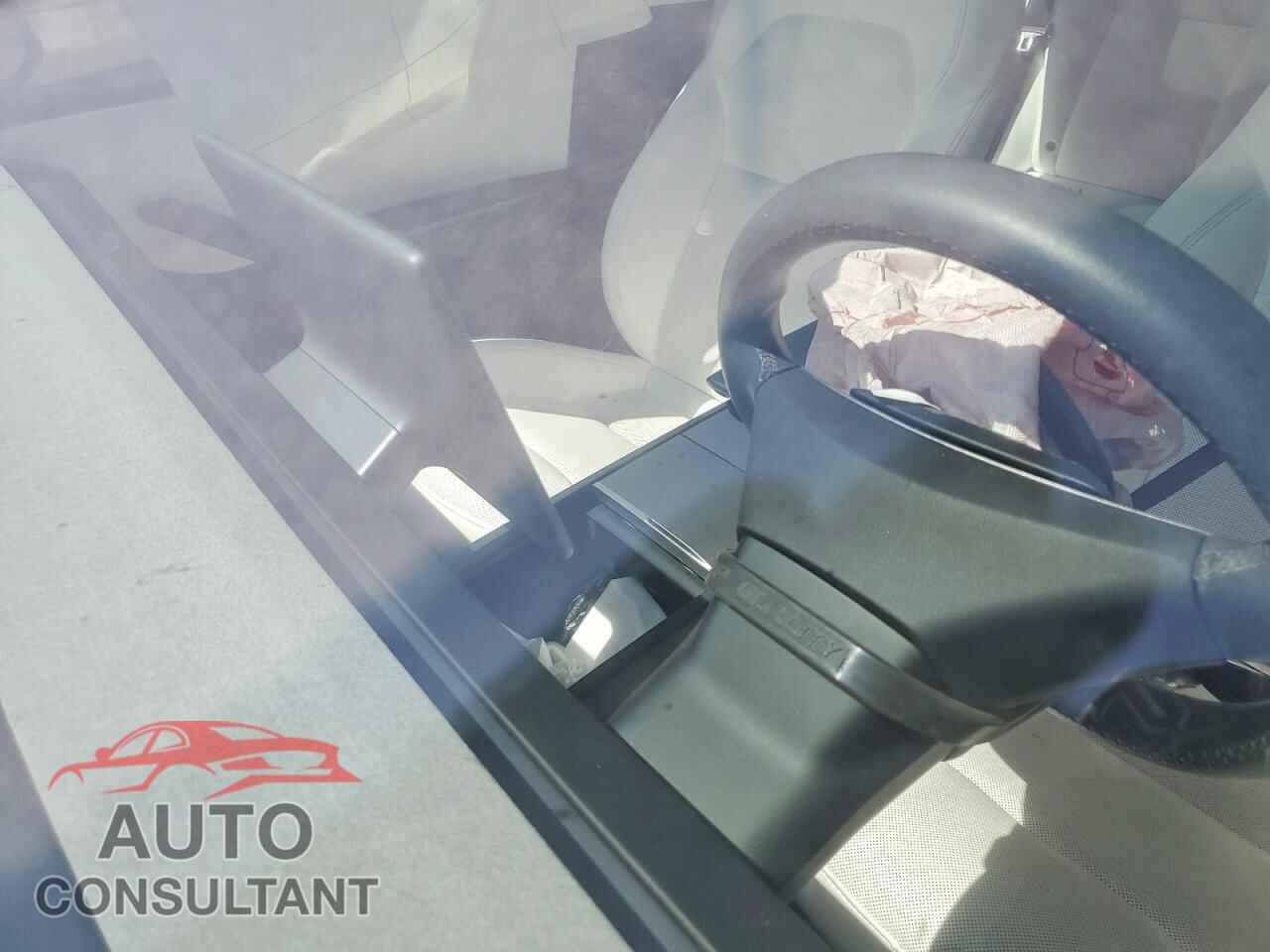 TESLA MODEL 3 2025 - 5YJ3E1EA2SF918214