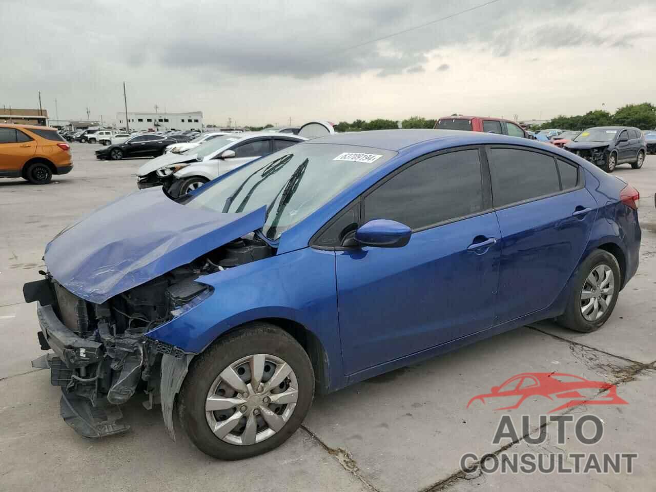 KIA FORTE 2018 - 3KPFK4A78JE275759