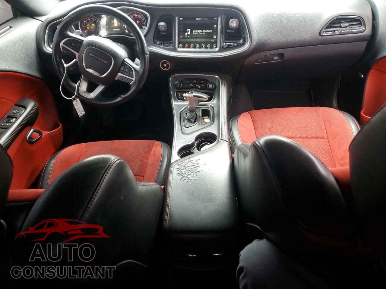DODGE CHALLENGER 2017 - 2C3CDZGG2HH555892