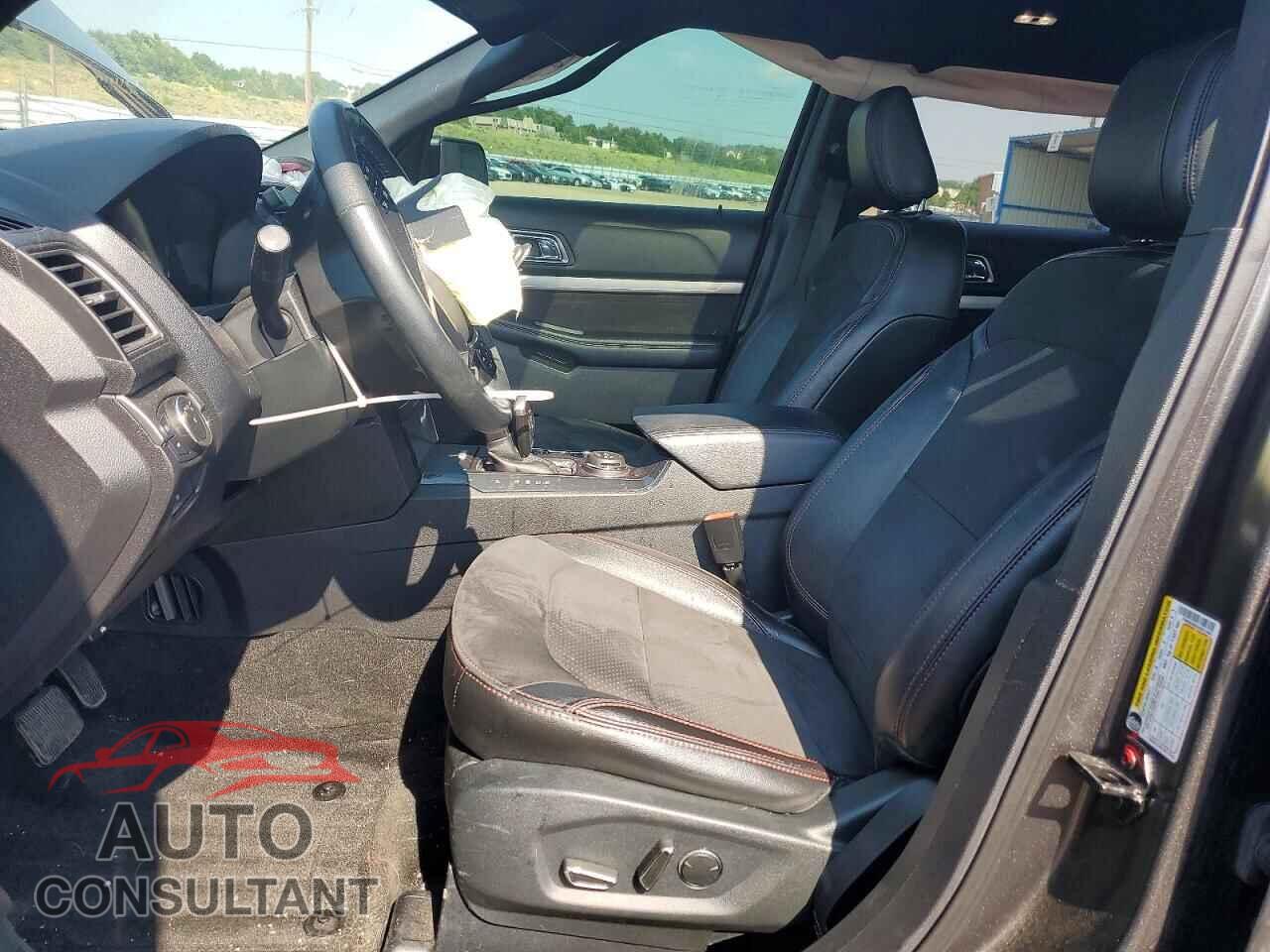 FORD EXPLORER 2018 - 1FM5K8D88JGB31065