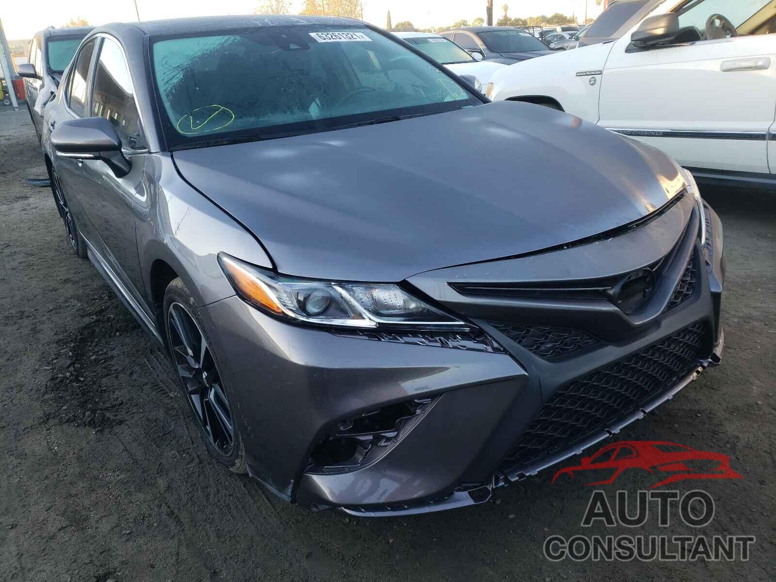 TOYOTA CAMRY 2019 - 4T1B61HK7KU220522